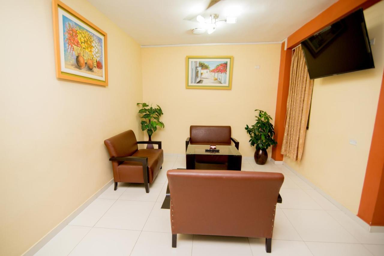 Ayenda Olimpo Piura Hotell Exteriör bild